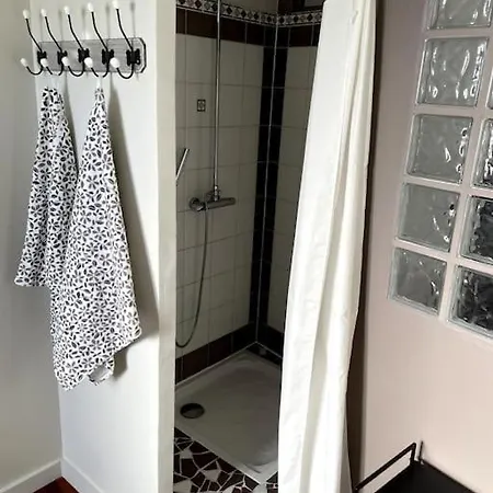 아파트 La Perle De 툴롱